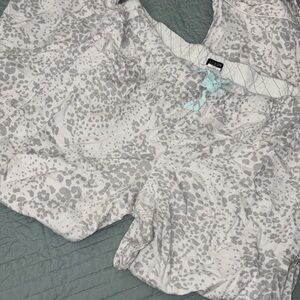 Cozy Women's Gray Sleep Pants